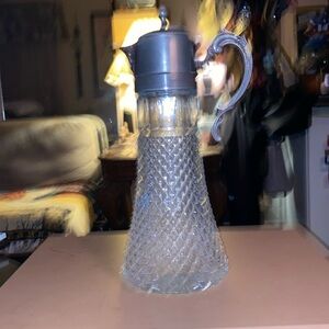 Vintage Diamond Point Silverplated Wine Claret in excellent condition